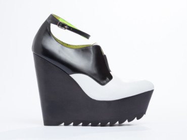 LoveMade X Solestruck shoes Fever Wedge Black White 010604