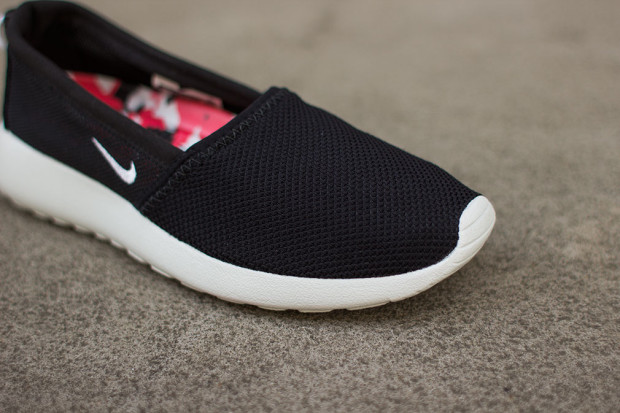 roshe run slip on