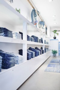 Denham The Jeanmaker Opens Women's Denim Bar 26 web 926A63EC 7A4A 40EE B78B982580E5439F