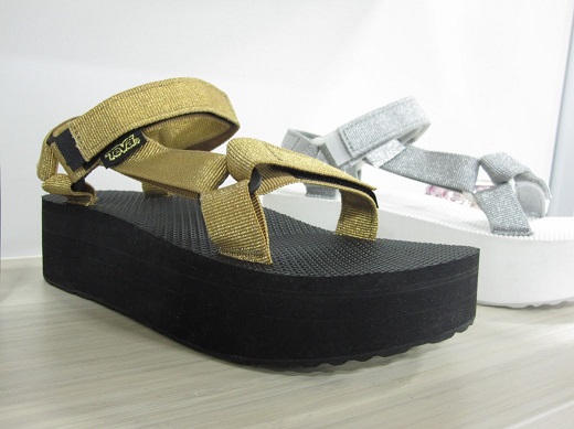 Teva Flatforms | SNOBETTE