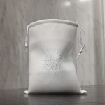 Thesnobette DKNY PONY 2