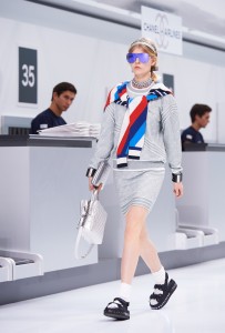 Chanel Ready To Wear Spring 2016 51 16S46.jpg.fashionImg.hi