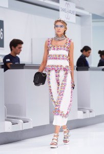 Chanel Ready To Wear Spring 2016 73 16S68.jpg.fashionImg.hi