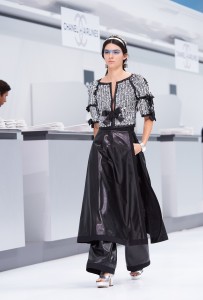 Chanel Ready To Wear Spring 2016 103 16S96.jpg.fashionImg.hi
