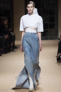 Esteban Cortázar's Expert Mix Of Sport & Chic 15 image45