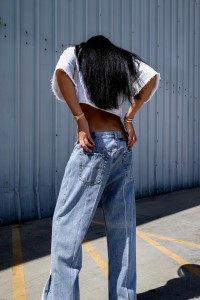 aleali-may-off-white-levis-2016