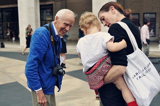 1280px Bill Cunningham at Fashion Week photographed by Jiyang Chen