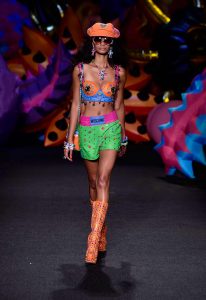 MoschinoJeremyScott 65