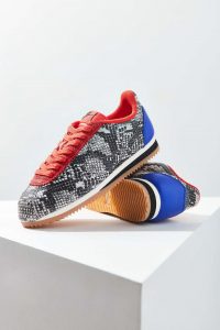 nike cortez urban outfitters 1