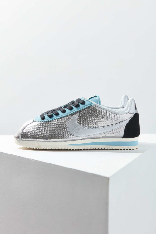 nike cortez snake