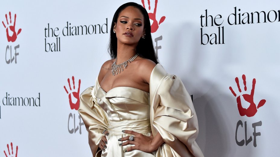 rihanna diamond ball 2015