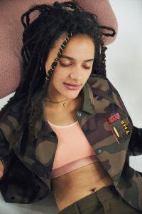 vans urban outfitters sasha lane 3