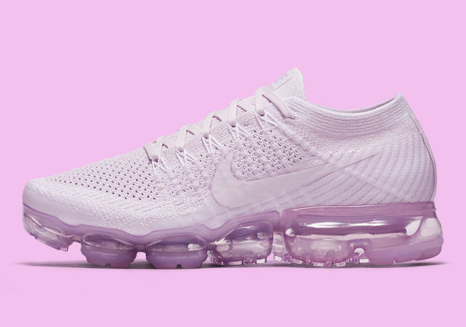 Nike queues up two new Vapormax colorways for women