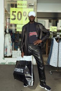 vetments demna gvasalia spring 2018 3