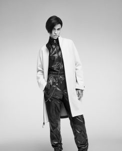 nike tech fleece ruby rose 15