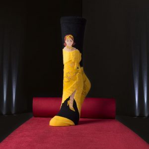 stance rihanna guo pei met gala gown 1