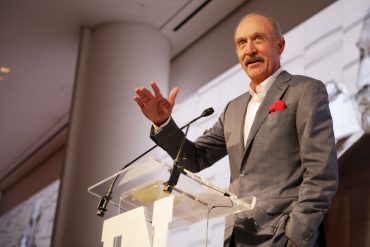 Stan Smith accepts the Manolo Blahnik Lifetime Achievement Award at the 2017 FN Achievement Awards Credit Patrick MacLeod