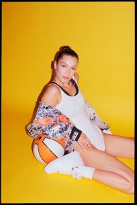 bella hadid nike air force november 2017 18