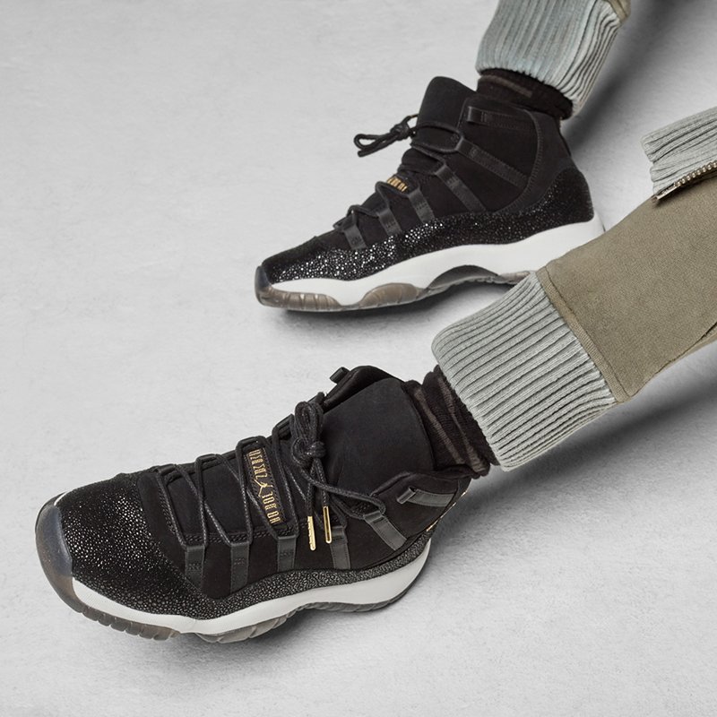 Air jordan retro 11 premium store heiress collection