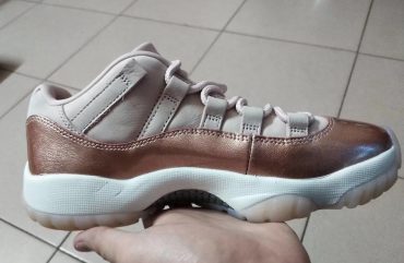 Rose gold hot sale jordans 2018