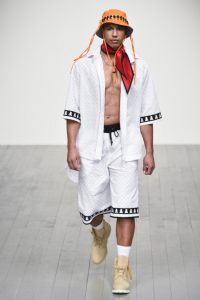 Bobby Abley Taps Into His Love Of Animation With Looney Tunes Characters 16 Bobby Abley Fall 2018 Runway Collection 18