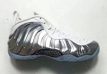 nike foamposite chrome women january 2018 1