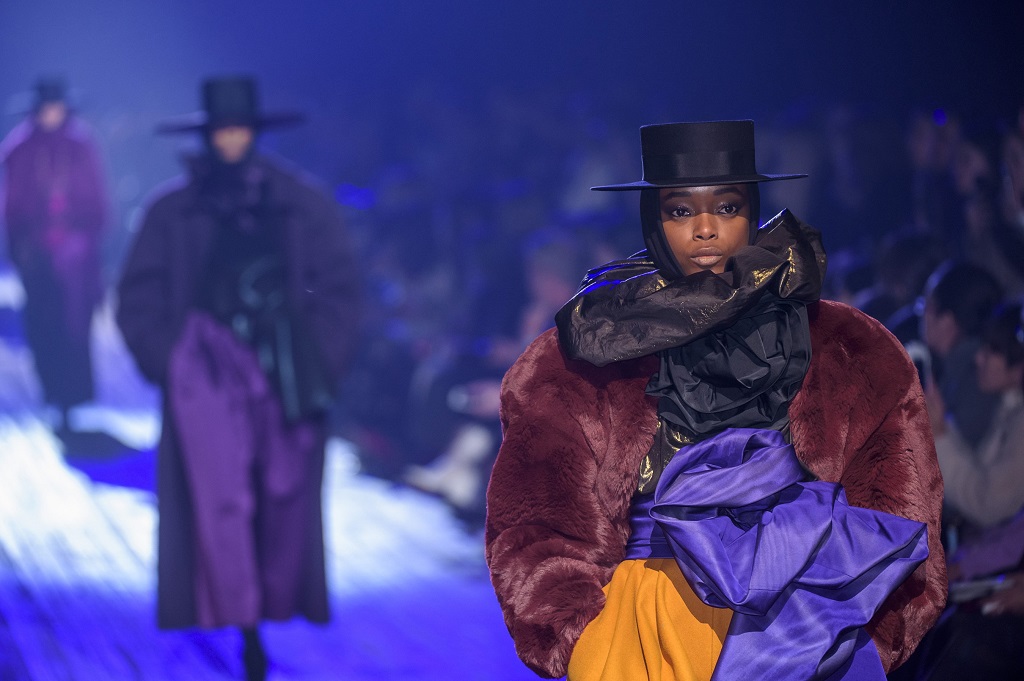 Marc-Jacobs-Fall-2018-2.jpg