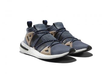 adidas originals akryn 8