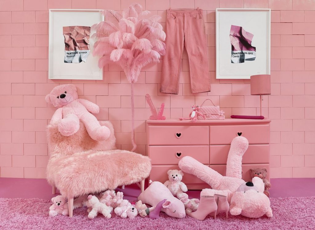 cj hendry pink room