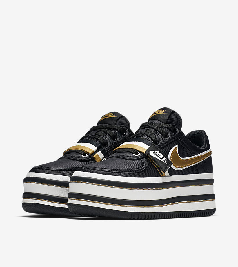 Nike Inches Vandal 2K Double Stack Sneaker