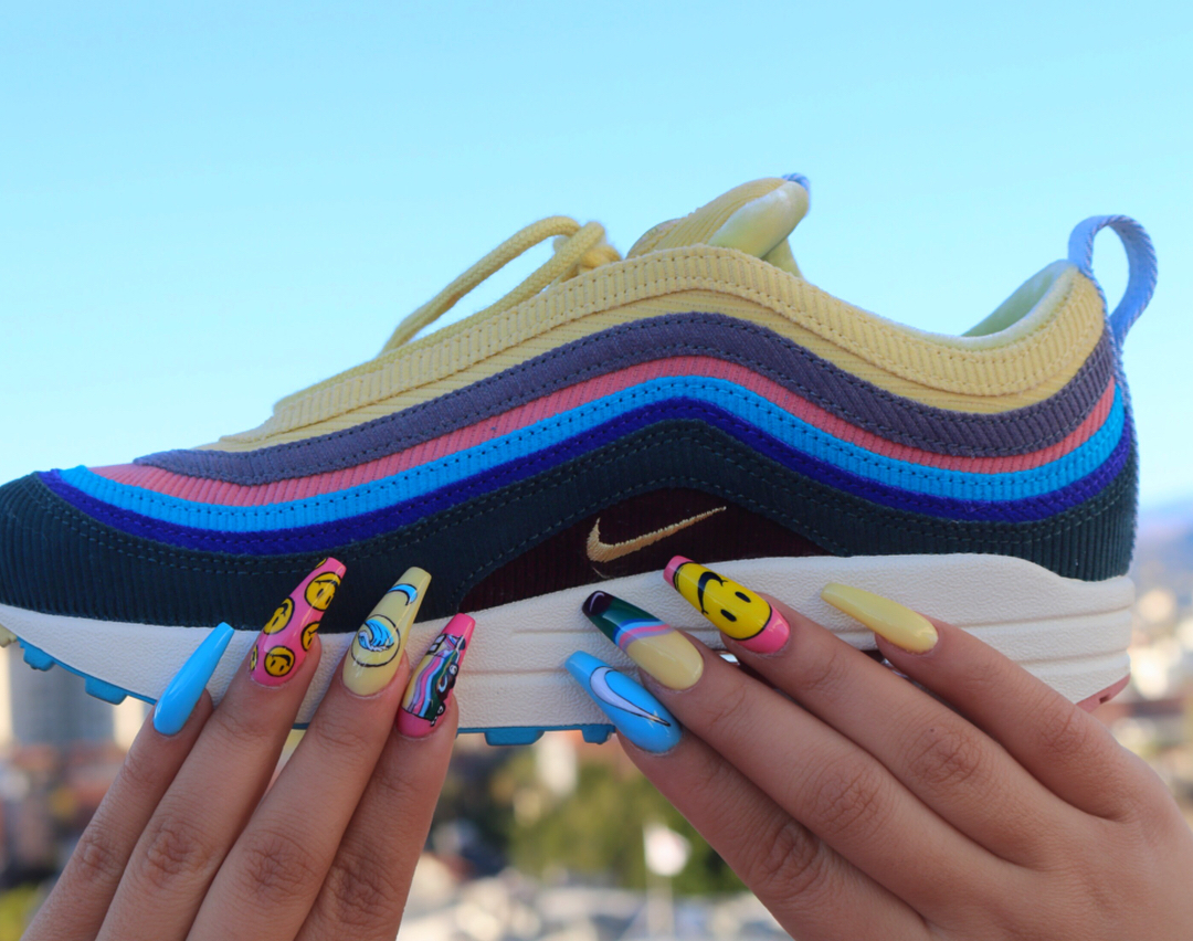 henny air max wotherspoon manicure