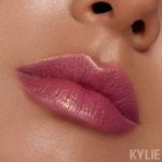 kylie-cosmetics-holiday-2018
