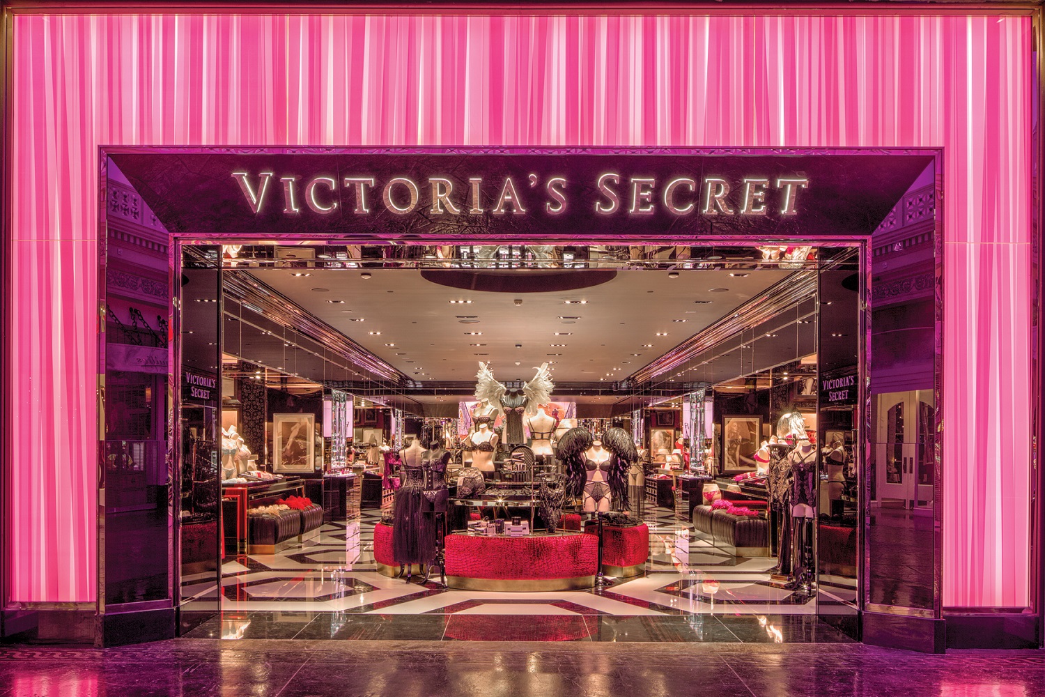 Five Reasons Victoria's Secret Is Struggling That Are Much Bigger