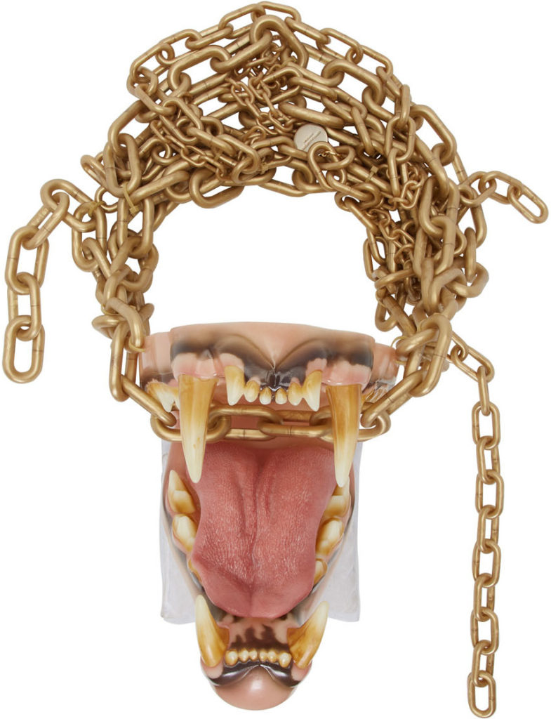 comme des garcon snarling mouth necklace