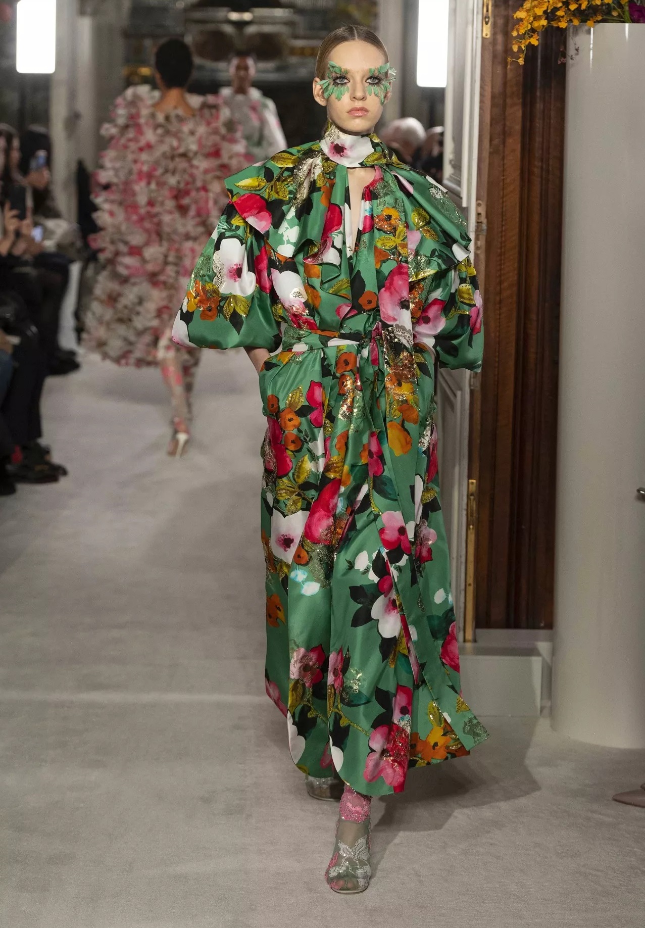 Valentino Wins Wide Praise For Haute Couture Spring 2019 Presentation