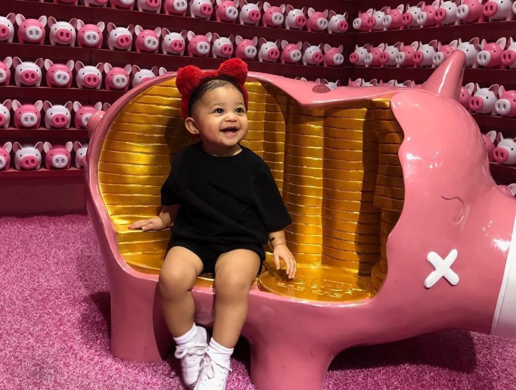 kylie-travis-scott-stormi-first-birthday