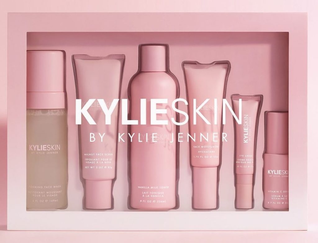 Kylie Jenner Face Wash Set Kylie Skin By Kylie Jenner On Instagram Happy Selfcaresunday 💗 2308