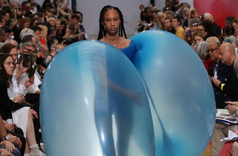 Fredrik Tjærandsen Blows Up With Balloon Inspired Runway Snobette 6769