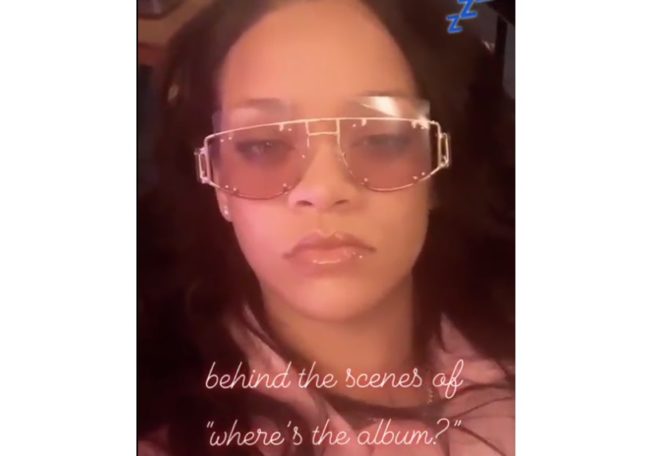 Rihanna Lets Fans Know She's Working On The Album | SNOBETTE