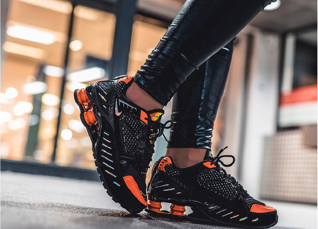 Nike Launches Shox Enigma SP Sized For Women | SNOBETTE