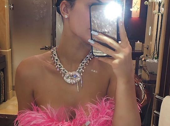 kylie-travis-necklace