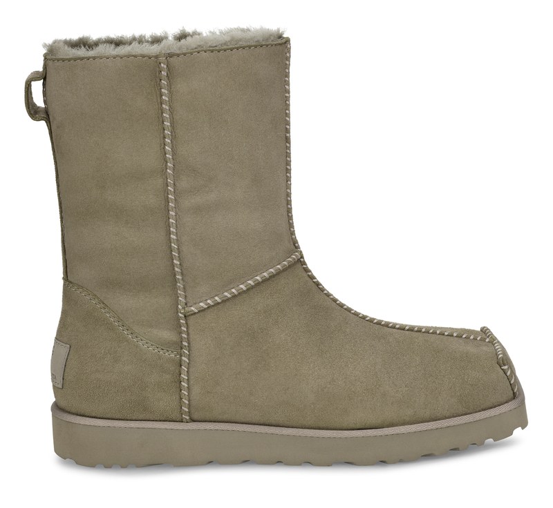 ugg echkhaus latta fall 2019 5