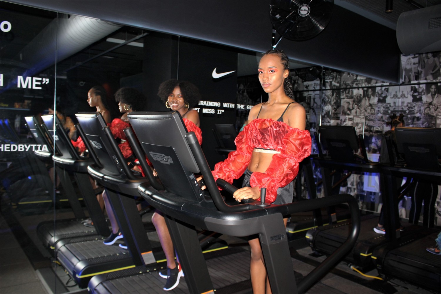 trampa chocolate Constituir Nike And Slashed By Tia Celebrate Strength Of Femininity With Dance And  Fitness-Themed Presentation | SNOBETTE