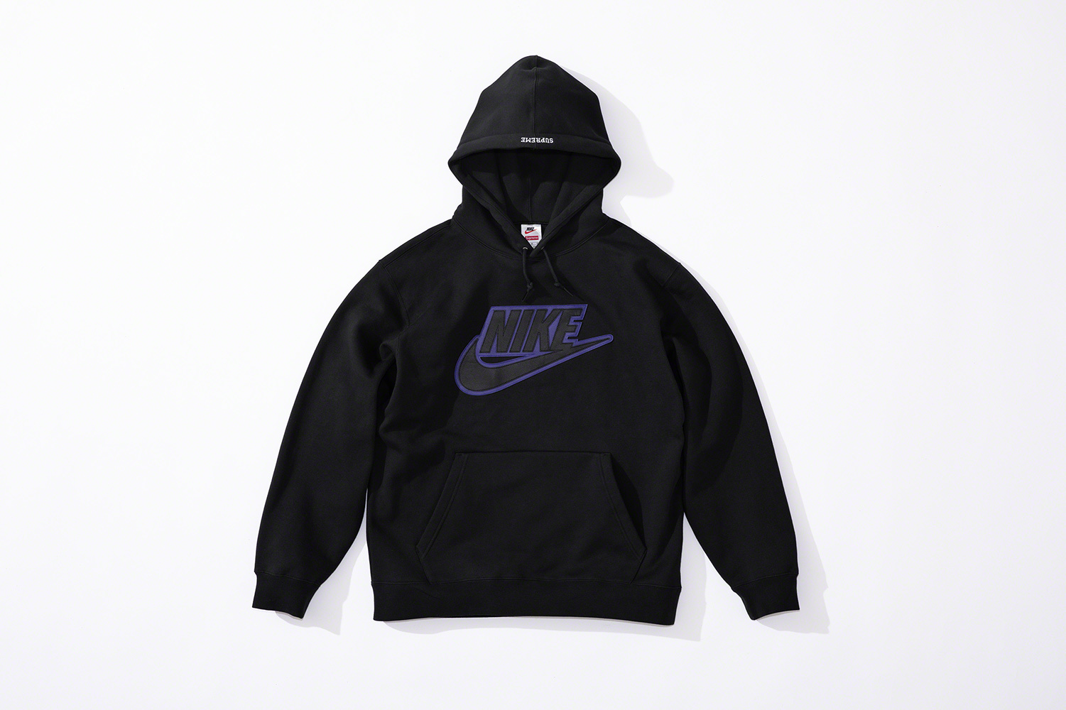 supreme-nike-leather-november-29-2019 (35)