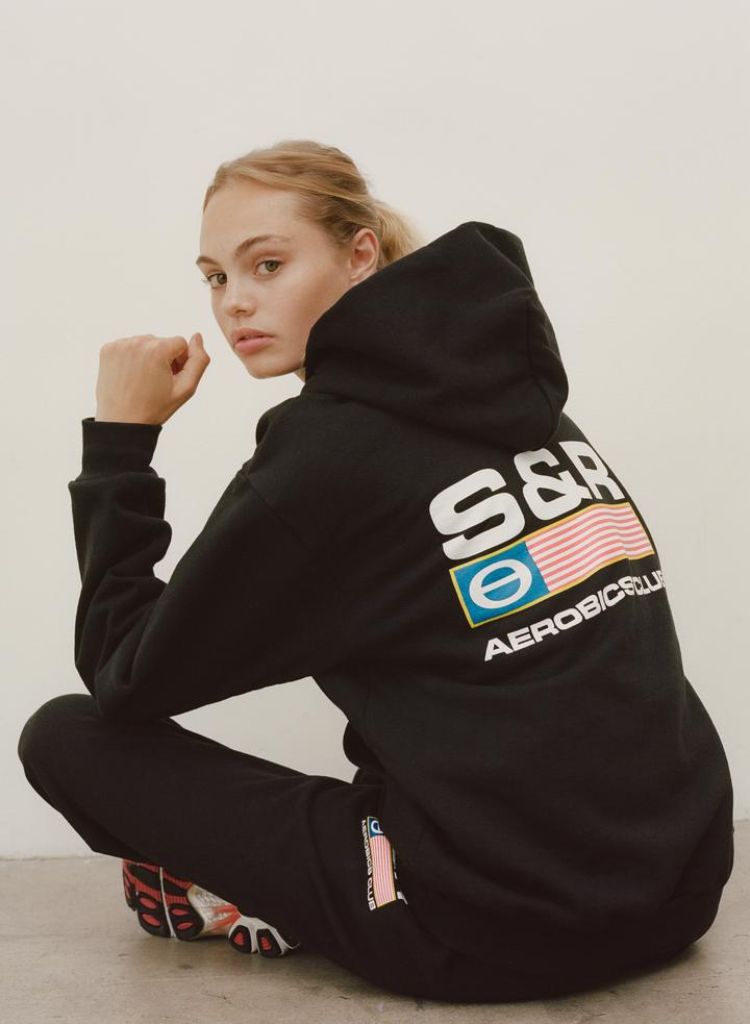 Sporty & Rich Channels Health And Wellness For Holiday 2019 | SNOBETTE