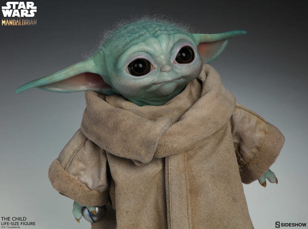 star-wars-the-child-baby-yoda-replica-1