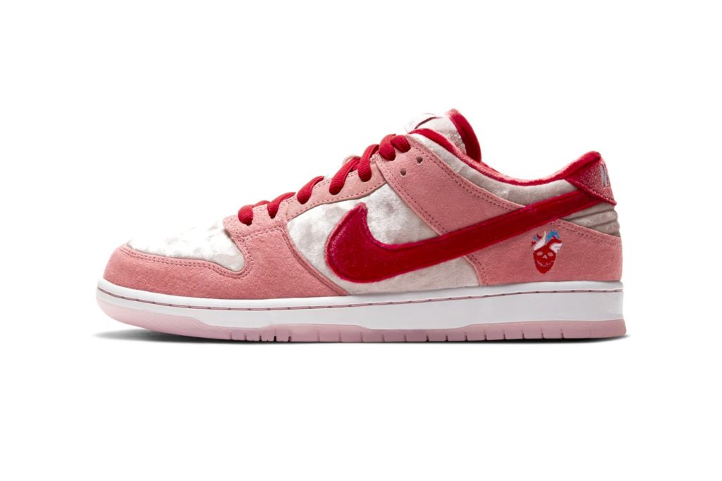 nike-sb-dunk-strangelove-skateboards-CT2552-800-launching-february-7-2020 (5)