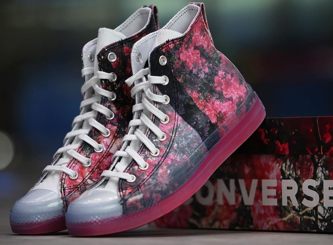 At Converse And Shaniqua Jarvis Chuck 70 Hightop Sneaker | SNOBETTE