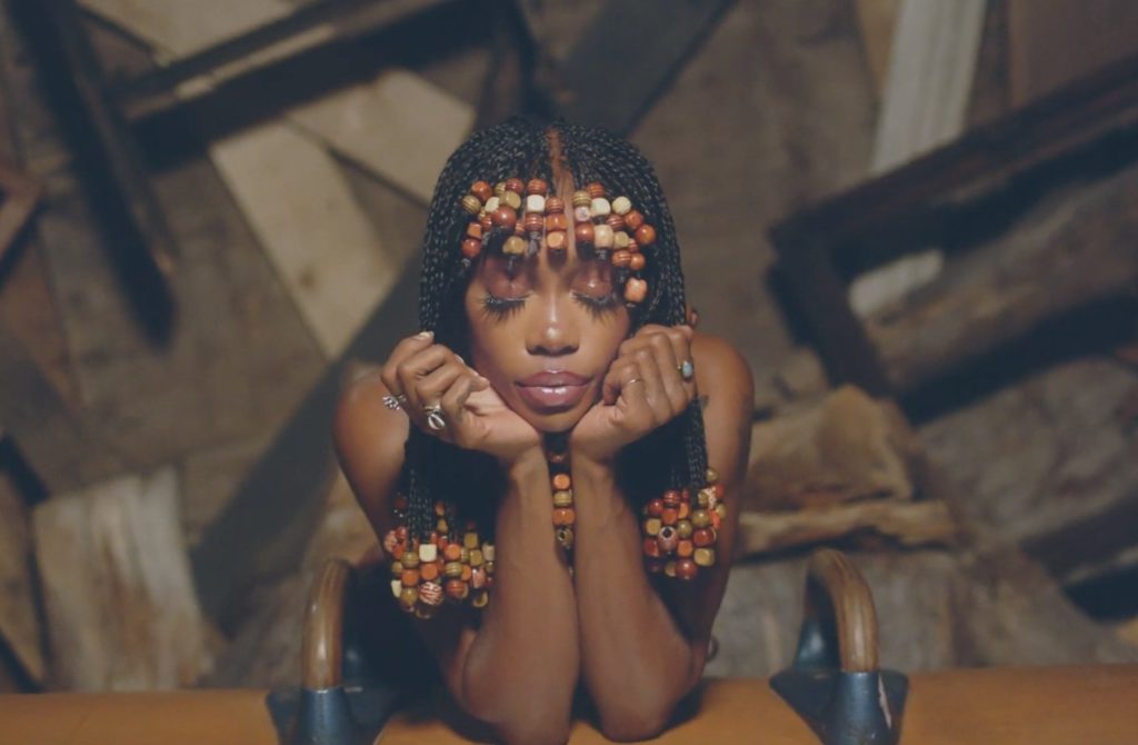 sza-hit-different-video