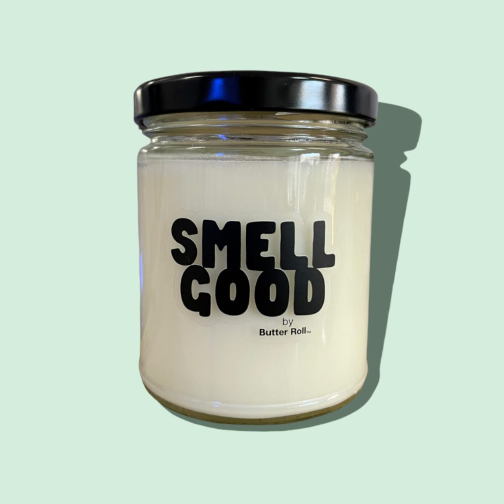 Snobette Holiday 2021 Smell Good Butter Roll Candle